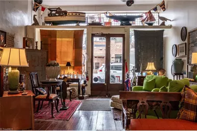 105 W Main Street, Elkin, NC 28621 - Photo 10