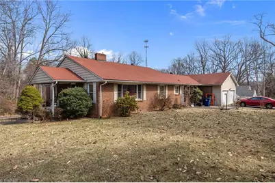 5695 Reynolda Road, Winston-Salem, NC 27106 - Photo 6