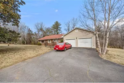 5695 Reynolda Road, Winston-Salem, NC 27106 - Photo 4