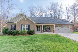 6729 Rollingwood Dr, Clemmons, NC 27012 - Photo 1