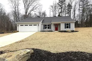 186 Holland Ln, Thomasville, NC 27360 - Photo 1