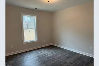 186 Holland Lane, Thomasville, NC 27360 - Photo 16