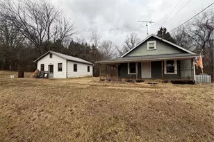 2412 Park Springs Rd, Providence, NC 27315 - Photo 2