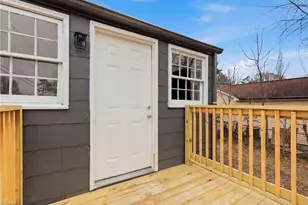 829 W Terrell St, Greensboro, NC 27406 - Photo 20