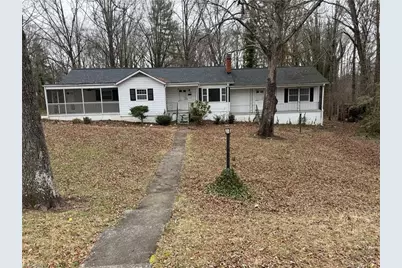 1142 Manning Street, Eden, NC 27288 - Photo 1