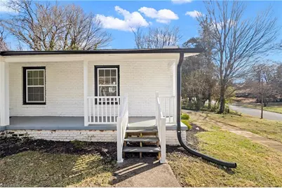 806 Larkwood Drive, Greensboro, NC 27410 - Photo 4