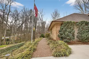 884 Northwind Dr, Winston-Salem, NC 27127 - Photo 10