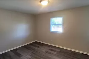 3919 Overland Heights, Greensboro, NC 27407 - Photo 20