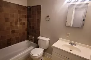 3919 Overland Heights, Greensboro, NC 27407 - Photo 16