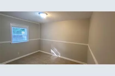 3919 Overland Heights #G, Greensboro, NC 27407 - Photo 8