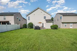 1214 Waterlyn Dr, Greensboro, NC 27405 - Photo 28