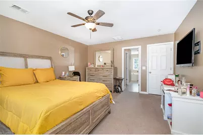 1214 Waterlyn Drive, Greensboro, NC 27405 - Photo 18