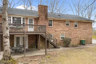 1709 Brandywine Dr, Clemmons, NC 27012 - Photo 2