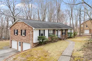 1709 Brandywine Dr, Clemmons, NC 27012 - Photo 1