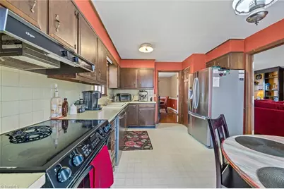 1709 Brandywine Drive, Clemmons, NC 27012 - Photo 8