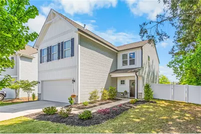 4020 Centerpiece Court, High Point, NC 27265 - Photo 2