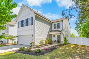 4020 Centerpiece Ct, High Point, NC 27265 - Photo 2
