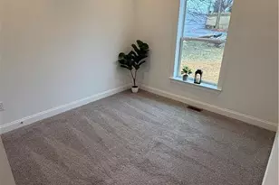 113 Hill St, Jonesville, NC 28642 - Photo 14