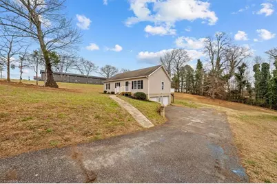 3707 Ribbon Lane, Winston-Salem, NC 27107 - Photo 32