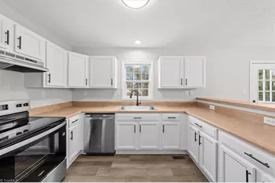 3707 Ribbon Lane, Winston-Salem, NC 27107 - Photo 8