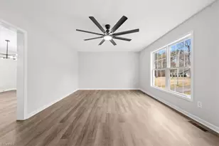 3707 Ribbon Ln, Winston-Salem, NC 27107 - Photo 4