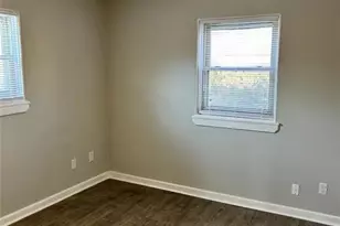 409 Sykes Ave, Greensboro, NC 27405 - Photo 6