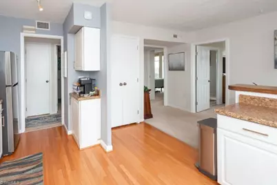 1101 Elm Street #1101, Greensboro, NC 27401 - Photo 24