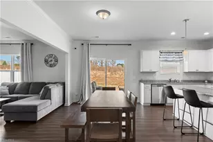 2277 Ever Chase Ct, Winston-Salem, NC 27103 - Photo 10