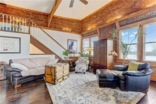 226 Settle St, Reidsville, NC 27320 - Photo 8