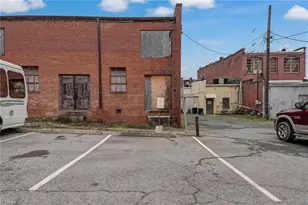 226 Settle St, Reidsville, NC 27320 - Photo 40