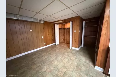 1806 Walker Avenue #D, Greensboro, NC 27403 - Photo 6