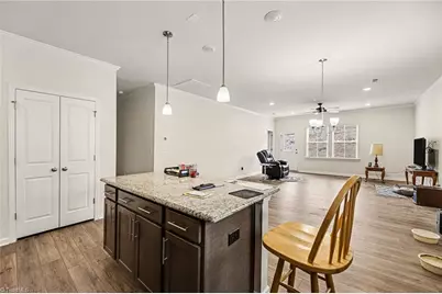 940 Bloomington Way, High Point, NC 27265 - Photo 8