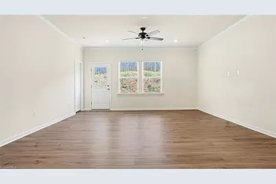 940 Bloomington Way, High Point, NC 27265 - Photo 6