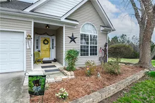 5602 David Christian Pl, Greensboro, NC 27410 - Photo 4