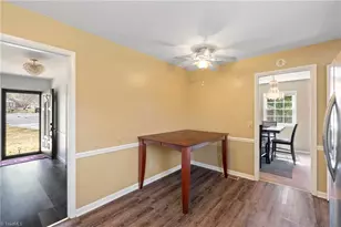860 Duckview Ct, Winston-Salem, NC 27106 - Photo 6