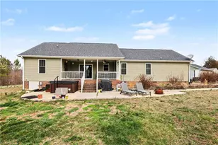 289 Jacobs Trl, Burlington, NC 27217 - Photo 36