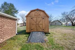 1947 Lower Hopedale Rd, Burlington, NC 27217 - Photo 26