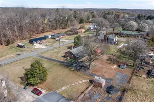 1947 Lower Hopedale Rd, Burlington, NC 27217 - Photo 30