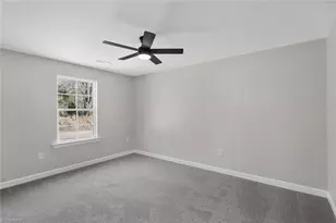 821 Bridge St, Eden, NC 27288 - Photo 24