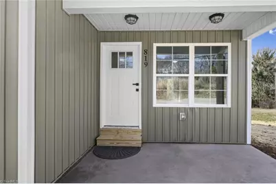 819 Bridge Street, Eden, NC 27288 - Photo 4