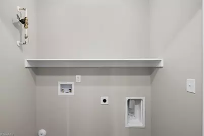 819 Bridge Street, Eden, NC 27288 - Photo 14