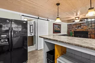 718 Lake Drive 9, Lexington, NC 27292 - Photo 26