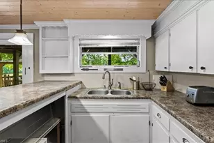 718 Lake Drive 9, Lexington, NC 27292 - Photo 24