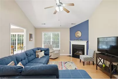 1877 Oakhurst Park Lane, Kernersville, NC 27284 - Photo 4