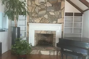 512 Forest Ln, Yadkinville, NC 27055 - Photo 8