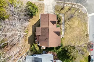 400 Doral Ct, Mebane, NC 27302 - Photo 6