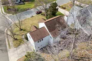 400 Doral Ct, Mebane, NC 27302 - Photo 4