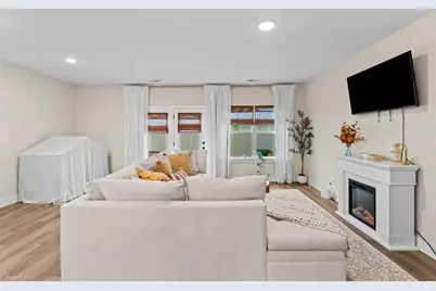 4902 Cannon Crossing Way, Greensboro, NC 27410 - Photo 10