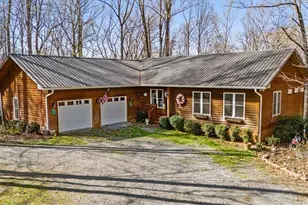 1851 Flat Rock Rd, Reidsville, NC 27320 - Photo 2