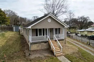 711 South St, Mount Airy, NC 27030 - Photo 14